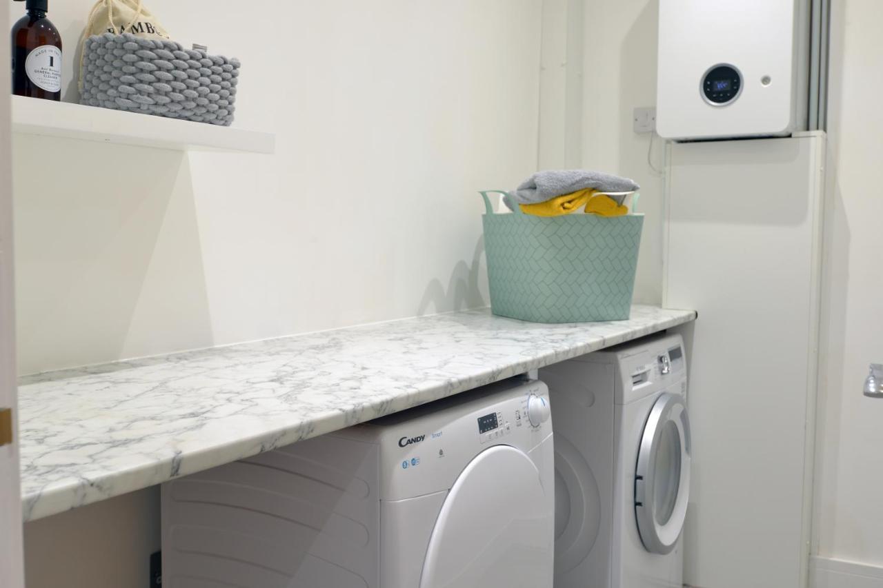 Outstanding Modernised 3/4 Double Bedroomed House Littlehampton Eksteriør billede